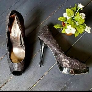 Steve Madden Black Sequin Heels KARRO